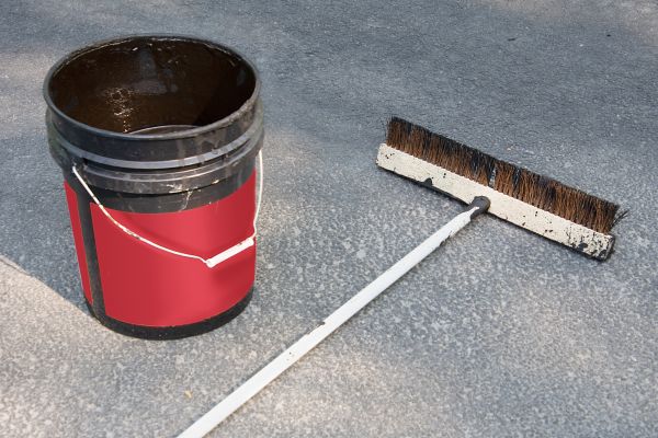 Cost of Tar Driveway Sealing in Clayton