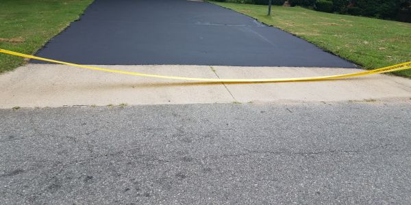 Driveway Sealcoating in Clayton